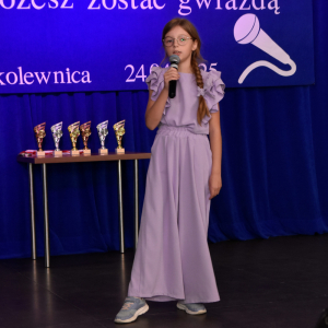 Zdjęcia z konkursu śpiewaczego.