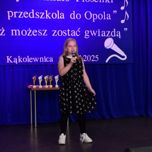 Zdjęcia z konkursu śpiewaczego.