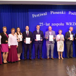 Zdjęcia z 25-cio lecia Zespołu Wrzos.