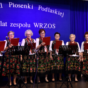 Zdjęcia z 25-cio lecia Zespołu Wrzos.