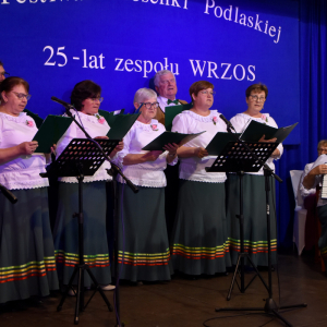 Zdjęcia z 25-cio lecia Zespołu Wrzos.
