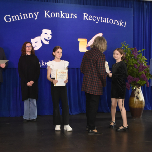 Zdjęcia z konkursu recytatorskiego.