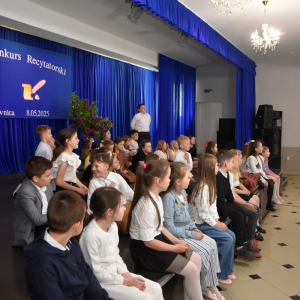 Zdjęcia z konkursu recytatorskiego.