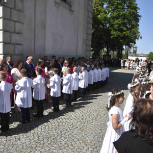 Zdjęcia z pierwszej komunii świętej.