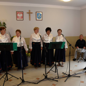 Zdjęcia ze spotkania "Zaśpiewajmy to jeszcze raz".