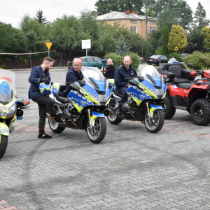 Zdjęcia z rajdu motocyklowego.