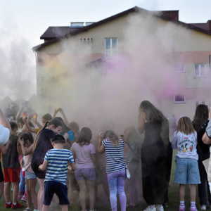 Zdjęcia z pomarańczowego pikniku.