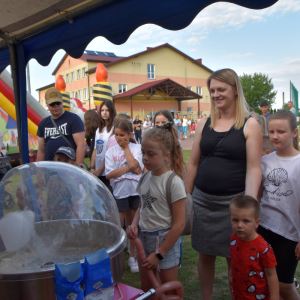 Zdjęcia z pomarańczowego pikniku.