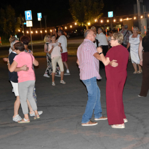 Zdjęcia z potańcówki.