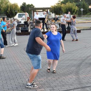 Zdjęcia z potańcówki.
