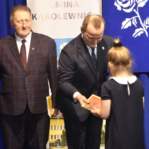 Zdjęcia z uroczystości.